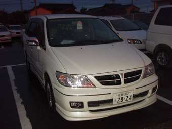 2001 Nissan Presage Pictures