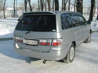 2001 Nissan Presage Photos