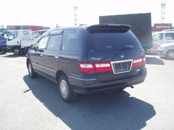 2001 Nissan Presage Pictures