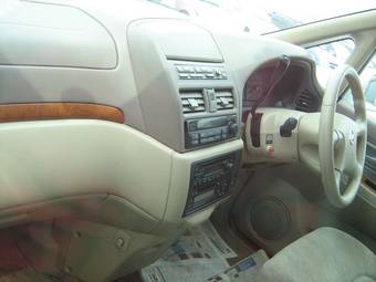 2001 Nissan Presage For Sale