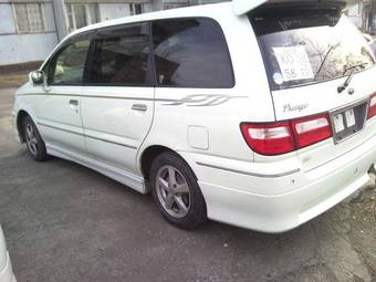 2001 Nissan Presage Pictures