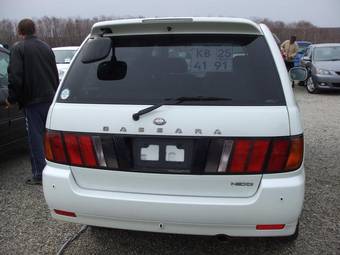2001 Nissan Presage Pictures