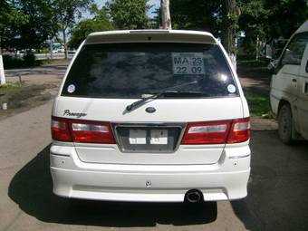 2001 Nissan Presage Photos
