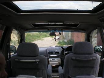 2001 Nissan Presage Photos