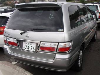 2001 Nissan Presage Pictures