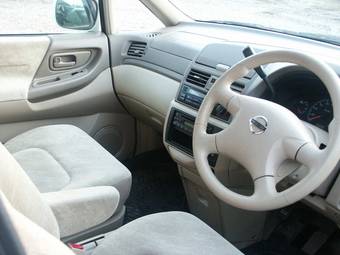 2001 Nissan Presage Photos