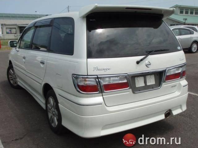 2002 Nissan Presage