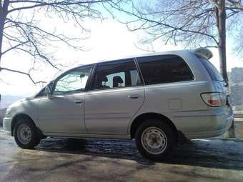 2002 Nissan Presage Photos