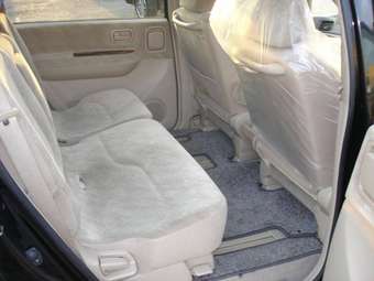 2002 Nissan Presage Pics