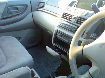 2002 Nissan Presage For Sale