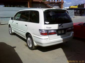 2002 Nissan Presage Photos