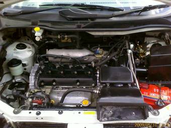 2002 Nissan Presage Pictures