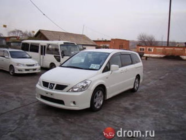 2003 Nissan Presage