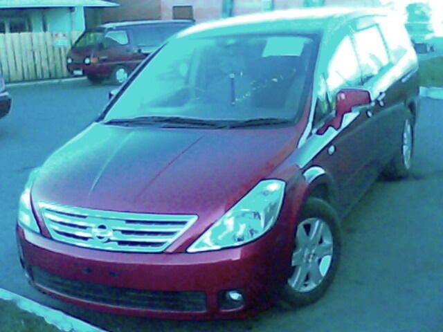 2003 Nissan Presage