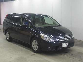 2003 Nissan Presage