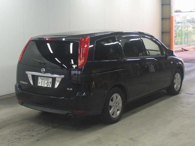 2003 Nissan Presage