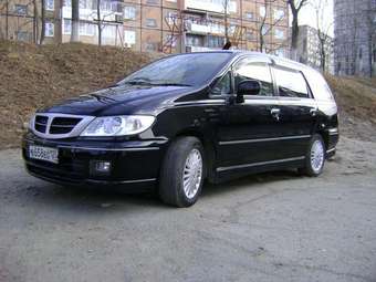 2003 Nissan Presage