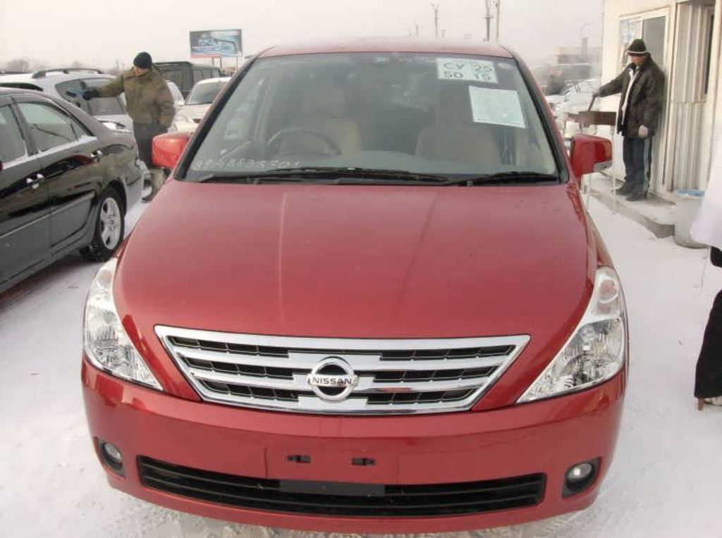 2003 Nissan Presage