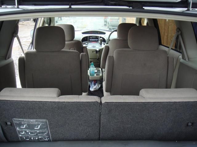 2003 Nissan Presage