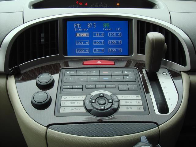 2003 Nissan Presage