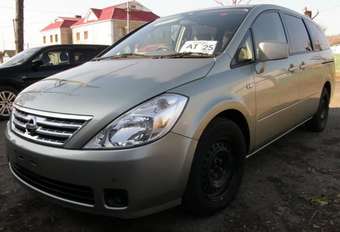 2003 Nissan Presage