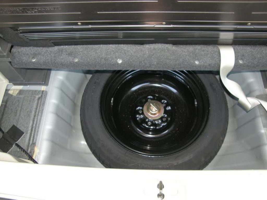 2003 Nissan Presage