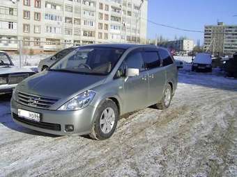 2003 Nissan Presage Pictures