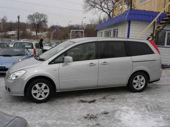 2003 Nissan Presage Pics