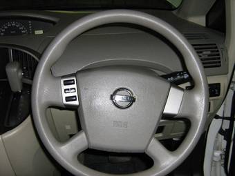 2003 Nissan Presage Photos