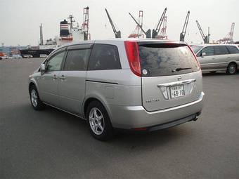 2003 Nissan Presage Photos