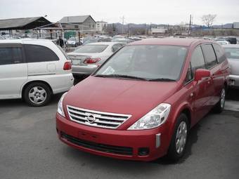 2003 Nissan Presage Photos