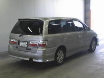 2003 Nissan Presage Photos