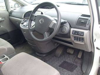2003 Nissan Presage Images