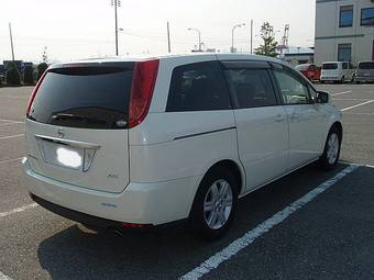 2003 Nissan Presage Photos