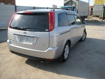 2003 Nissan Presage Photos