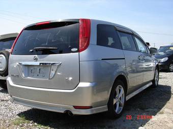 2003 Nissan Presage Photos