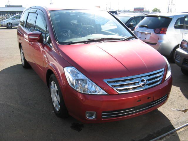 2004 Nissan Presage