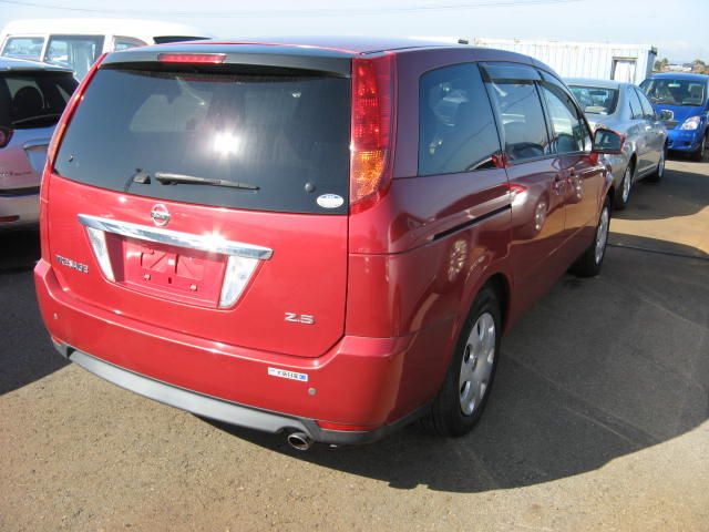 2004 Nissan Presage