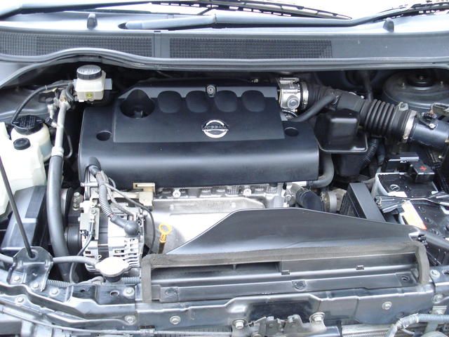 2004 Nissan Presage