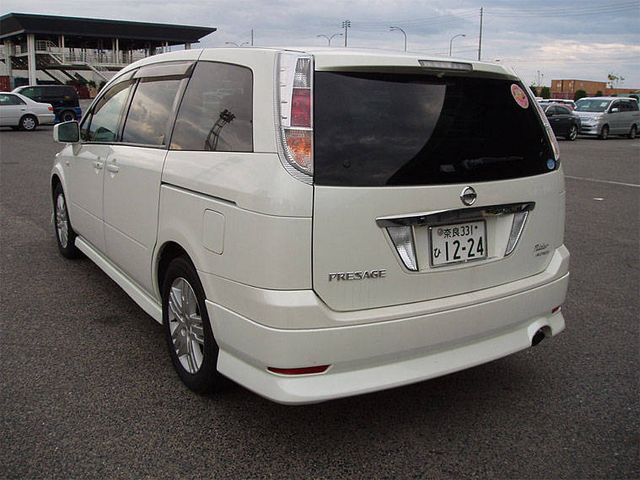 2004 Nissan Presage