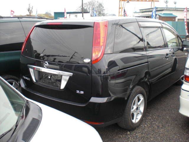 2004 Nissan Presage