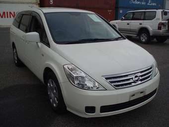 2004 Nissan Presage