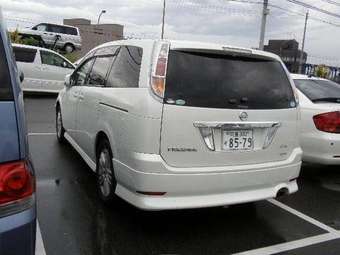 2004 Nissan Presage Pictures