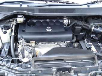 2004 Nissan Presage Photos