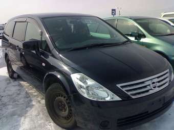 2004 Nissan Presage Photos