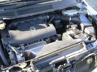 2004 Nissan Presage Pics