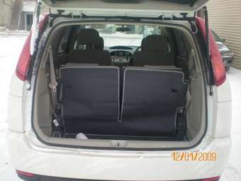 2004 Nissan Presage Photos