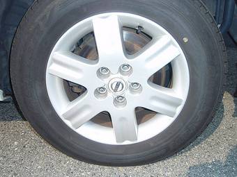 2004 Nissan Presage Photos