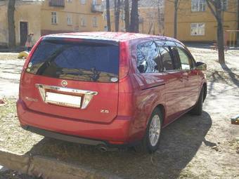 2004 Nissan Presage Photos