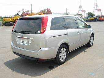 2004 Nissan Presage Photos